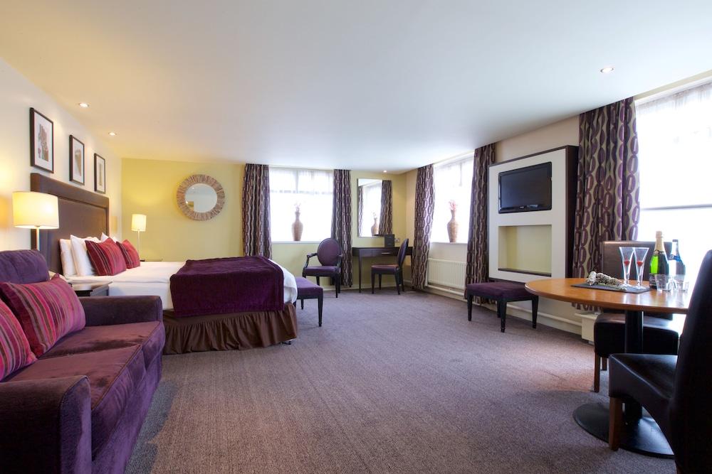 Manchester Airport Stanley Hotel, BW Signature Collection Хэндфорт Экстерьер фото